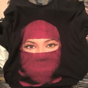 Beyoncé shirt